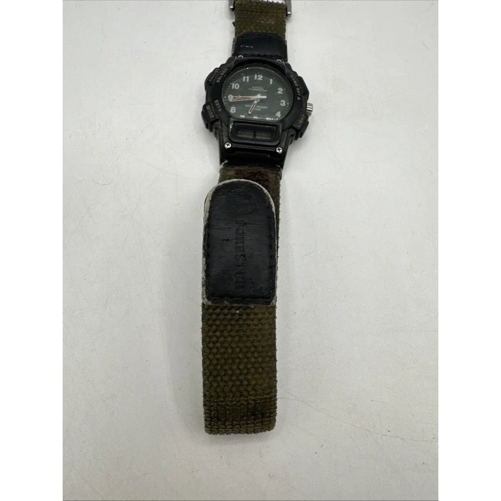 Casio Forester FT-610 Watch Men Green Analog Digital Alarm Daydate Round
